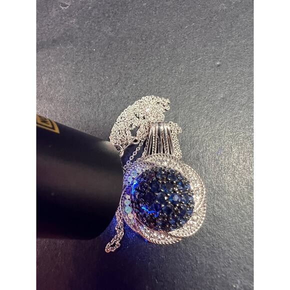 NEW blue sapphire and zircon pendant and chain in rhodium over sterling silver - Picture 6 of 13